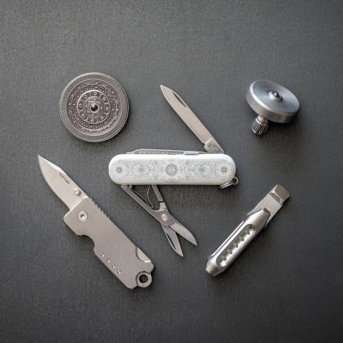 keychains multi tools victorinox astronomer signature sak 7